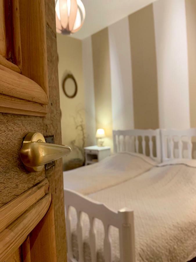 Le Carre Des Arts Hotell Le Cateau-Cambresis Eksteriør bilde